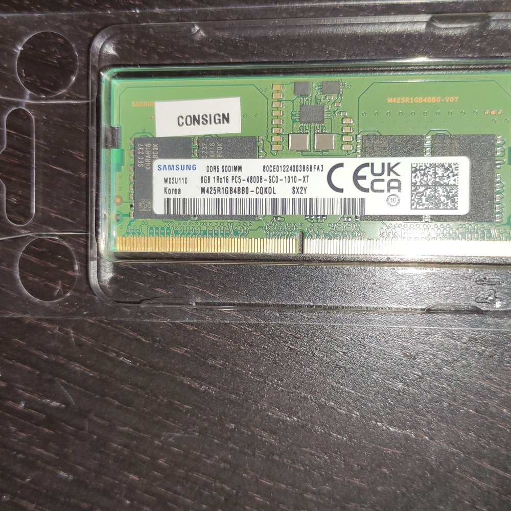 RAM Module Samsung 8GB DDR5 SODIMM - Picture 2 of 2